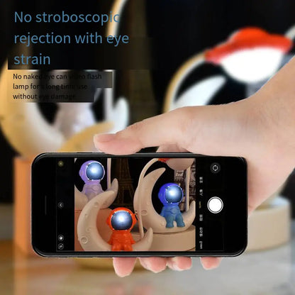 Lámpara de Escritorio de Astronauta en la Luna LED